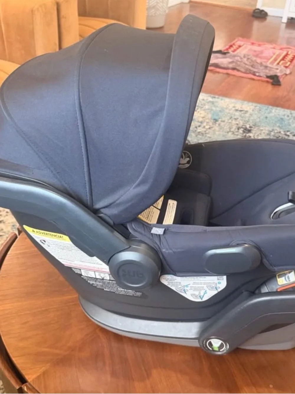 Infant Car Seat Carrier - Black Uppababy mesa v2